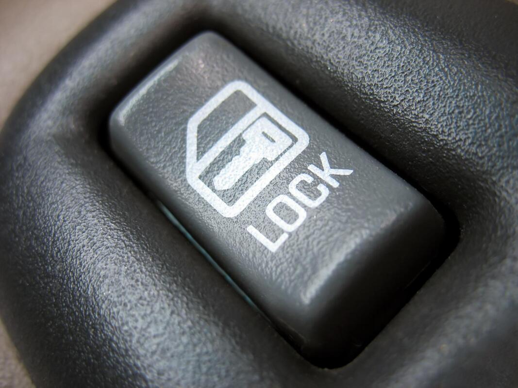 lock button of the car